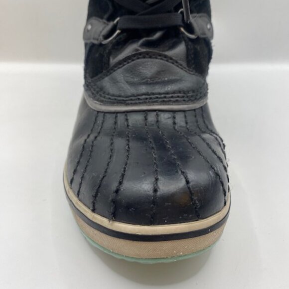 Kids SOREL black and blue lace up snow boots faux fur - Picture 5 of 13